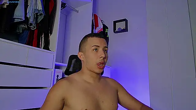 Donathoo1 online show from 09.19.25