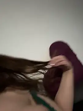 lola  med online show from 03.08.25