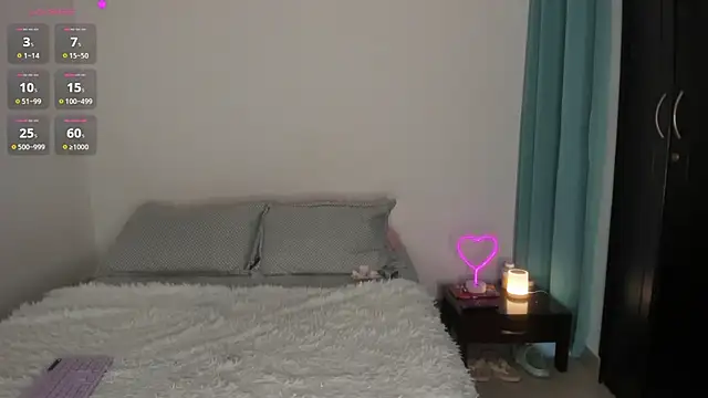  lucianapalmer online show from 02.03.26