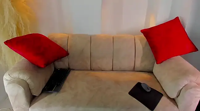 Snapshot of liam_orion chatting on 03.18.25 liam orion online show from 03.18.25