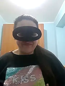 Dolcecurvy online show from 03.20.25