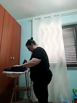 Dolcecurvy online show from 06.19.26