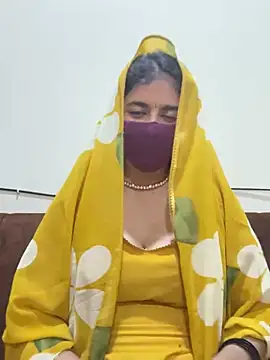 Dishasarmaa05 online show from 02.22.25