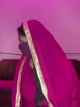 Dishasarmaa05 online show from 02.28.25