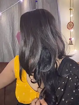 Dishasarmaa05 online show from 10.23.25