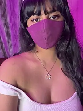 Dishasarmaa05 online show from 12.18.25