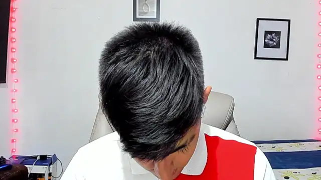 Snapshot of babymaik chatting on 11.06.25 babymaik online show from 11.06.25