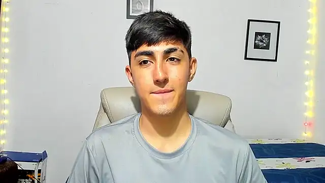 Snapshot of babymaik chatting on 11.16.25 babymaik online show from 11.16.25