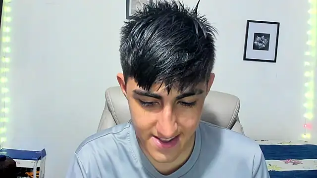 Snapshot of babymaik chatting on 11.20.25 babymaik online show from 11.20.25