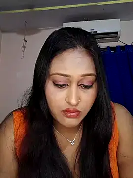 Snapshot of hotlovr chatting on 03.01.25 hotlovr online show from 03.01.25