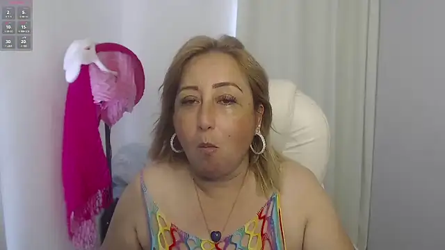 Mature 2025 online show from 02.20.25