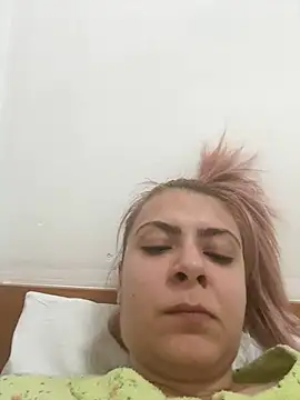 KittieHallo online show from 02.25.25