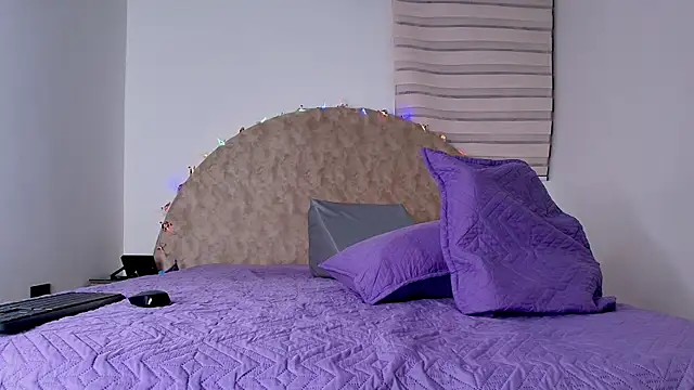 Snapshot of abigail_fx chatting on 11.29.25 abigail fx online show from 11.29.25