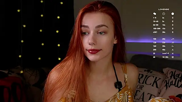 EmilaMills online show from 11.02.25