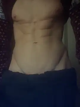 Snapshot of cazzone912025 chatting on 12.22.25 cazzone912025 online show from 12.22.25