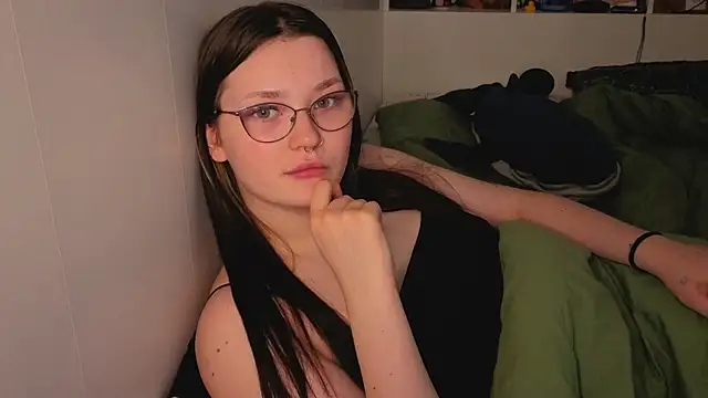 milliedoll online show from 11.13.25