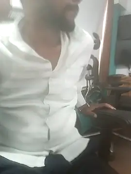 Snapshot of khushi9232 chatting on 02.20.25 khushi9232 online show from 02.20.25