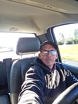 chris8827 online show from 03.17.25