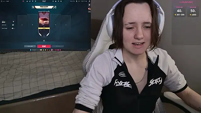 Luna Loveee online show from 05.25.26