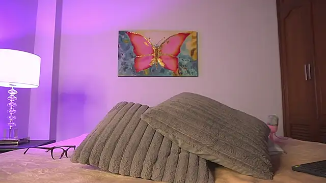 gala monroe online show from 11.19.25