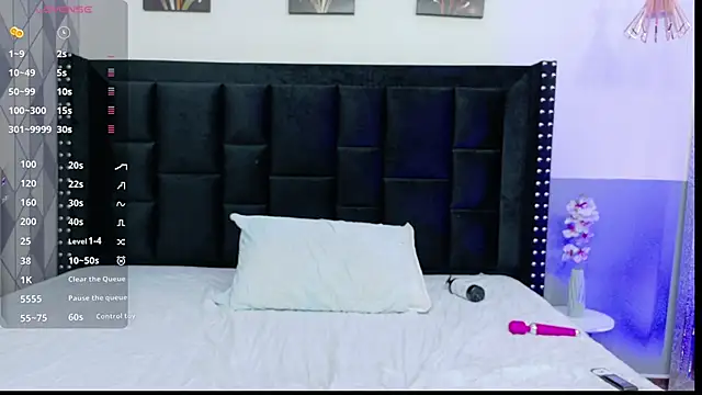 innocenthazel online show from 09.15.25