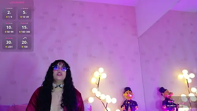 innocenthazel online show from 05.24.26