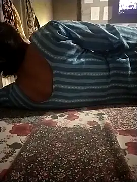 Snapshot of sharnjit299 chatting on 09.26.25 sharnjit299 online show from 09.26.25