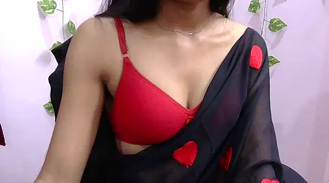 Snapshot of Cute_Pihu01 chatting on 03.02.25 Cute Pihu01 online show from 03.02.25