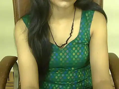 Snapshot of Cute_Pihu01 chatting on 10.17.25 Cute Pihu01 online show from 10.17.25