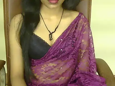 Snapshot of Cute_Pihu01 chatting on 10.29.25 Cute Pihu01 online show from 10.29.25