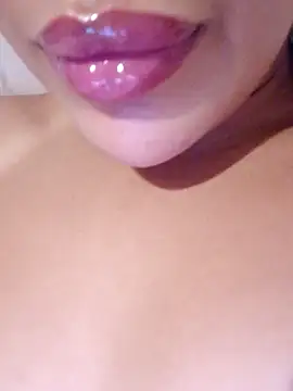 Sexlove1xo online show from 09.18.25