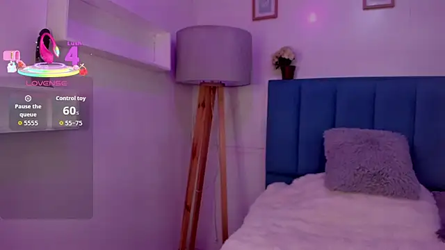 Anniie  Evans online show from 12.16.25