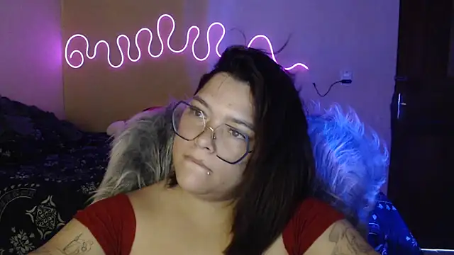 Snapshot of GoddessChaar chatting on 09.13.25 GoddessChaar online show from 09.13.25