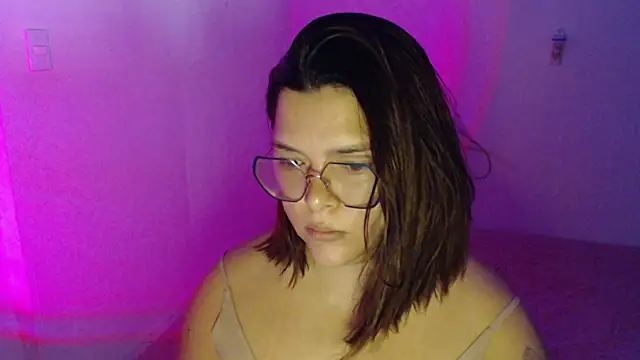 Snapshot of GoddessChaar chatting on 10.21.25 GoddessChaar online show from 10.21.25