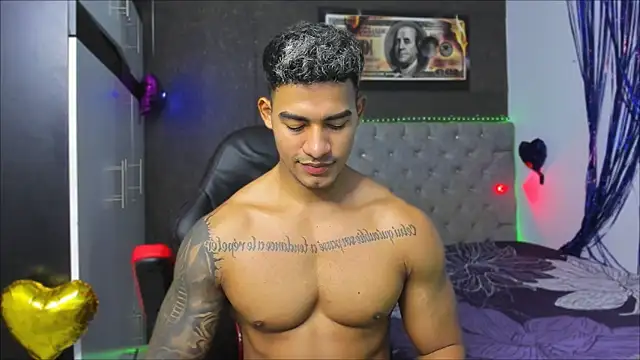 luigi hot  online show from 06.30.26