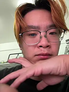 Snapshot of Anson0722 chatting on 10.23.25 Anson0722 online show from 10.23.25