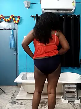 horny diana online show from 12.16.25