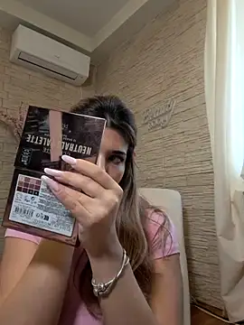 Bella Posh online show from 02.25.26