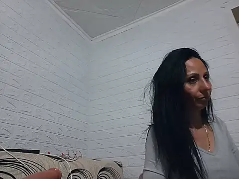 Ramona870 online show from 05.16.26