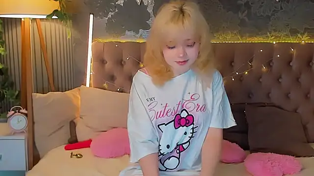 EmilyAngells online show from 03.18.26