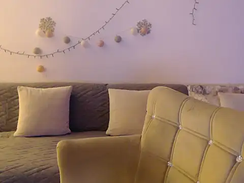 YourfantasyGiuly online show from 06.25.26