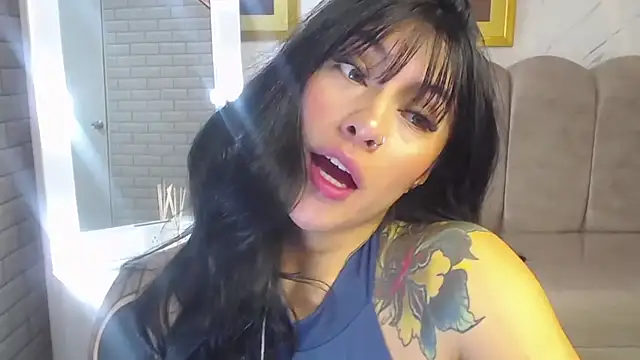 Isabella Collen v online show from 05.11.26