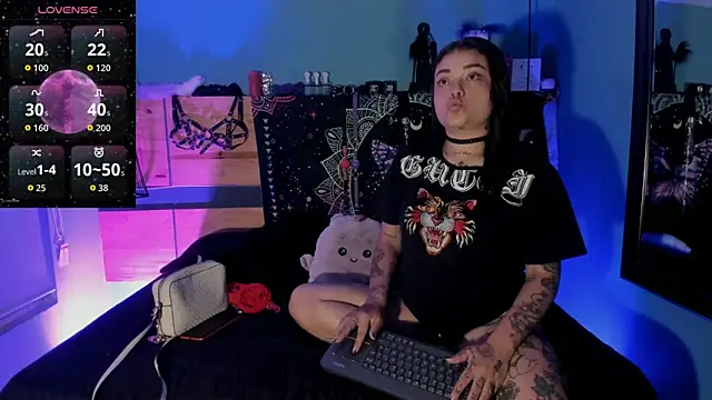 ChloeAllennn online show from 06.02.26