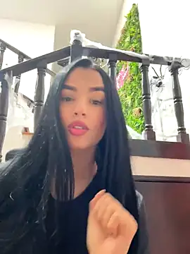 Antonella Smiith  online show from 10.27.25