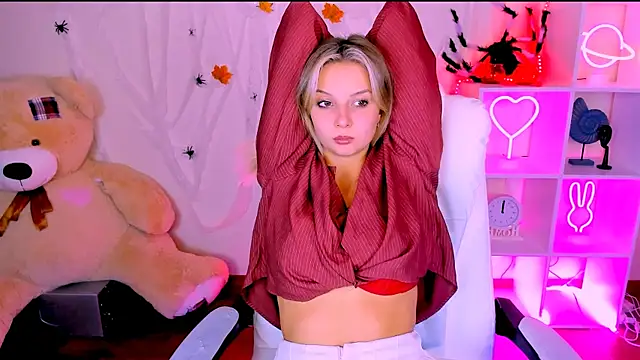 Snapshot of melissa_richardson chatting on 10.30.25 melissa richardson online show from 10.30.25