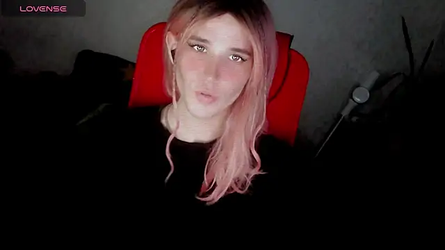 hellenspellman online show from 10.12.25