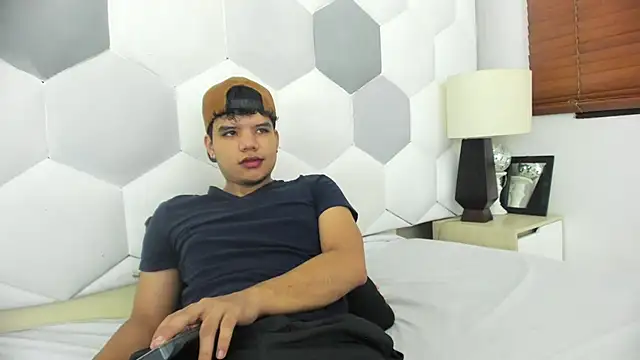 Axel Forte online show from 03.03.26