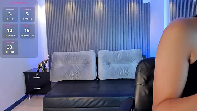 Ivaannaa  online show from 11.12.25