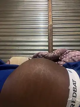 BttmGuy01 online show from 09.20.25