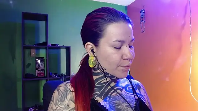 Pandora 9666 online show from 04.09.26